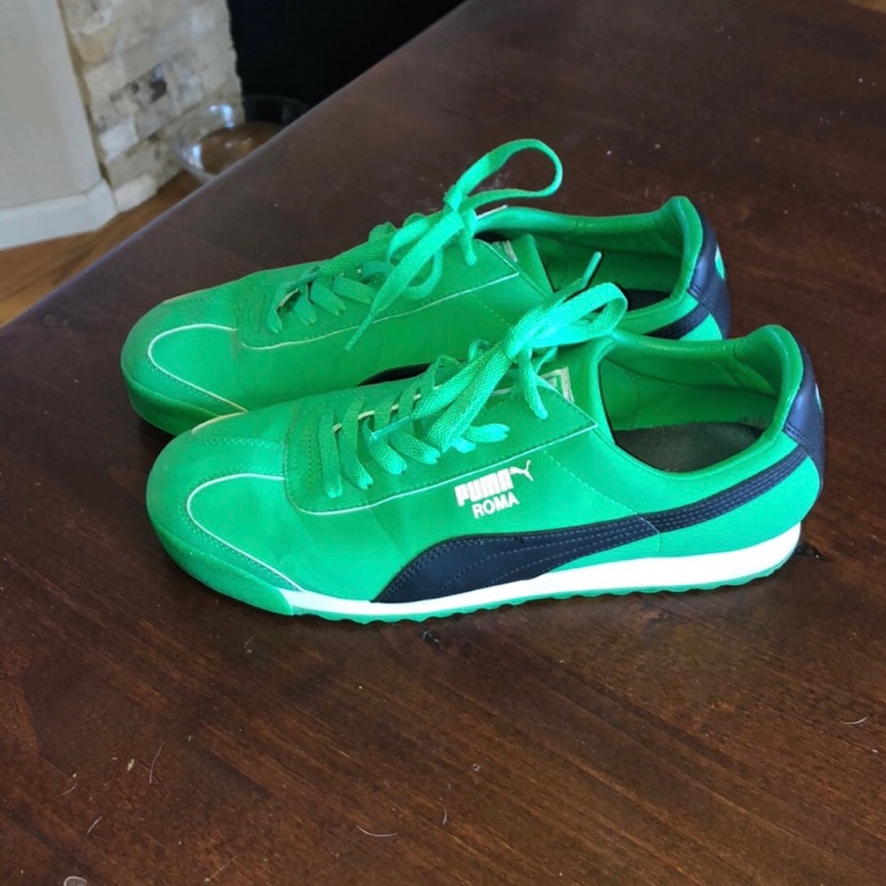 Pumas romas Kelly green